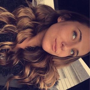 Meet your Posher, Gabrielle